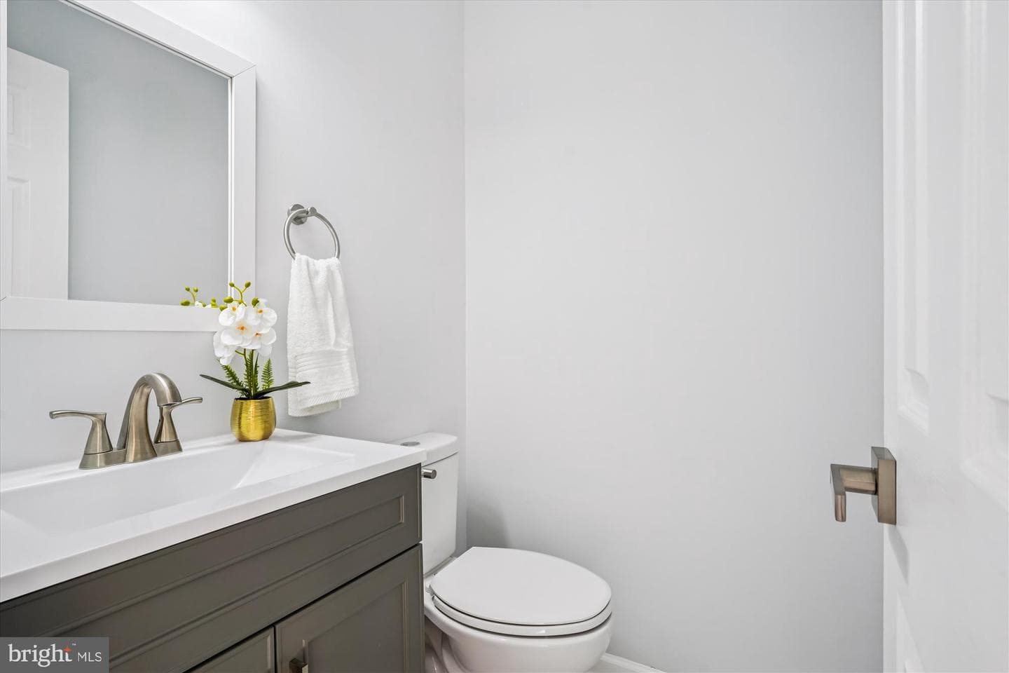 3258 Birchdale Square photo 21