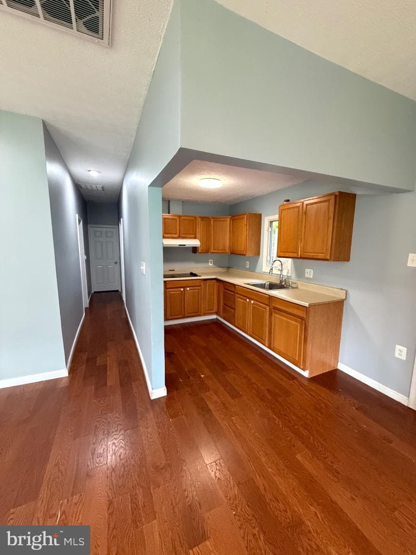 7421 Lake Drive photo 6