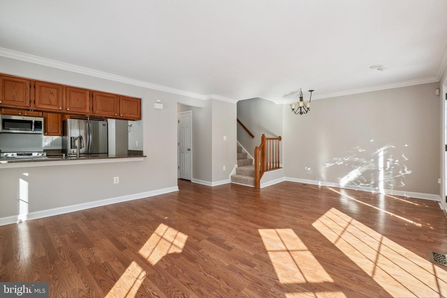 12138 Salemtown Drive photo 6