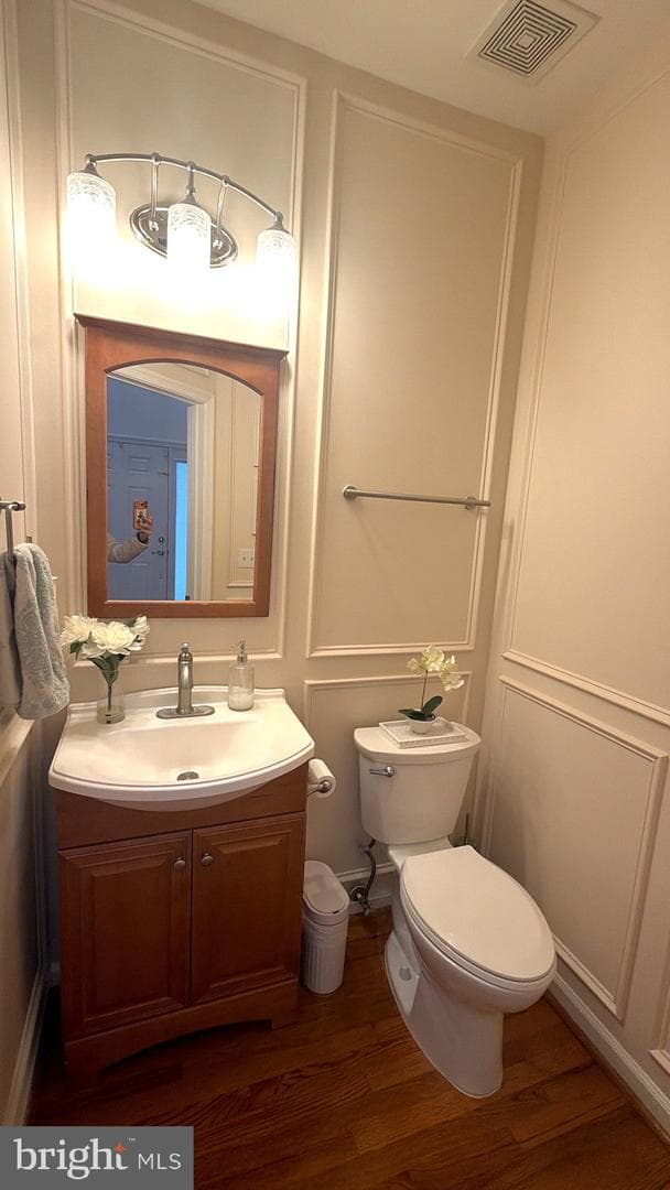 11998 Youngtree Court photo 12