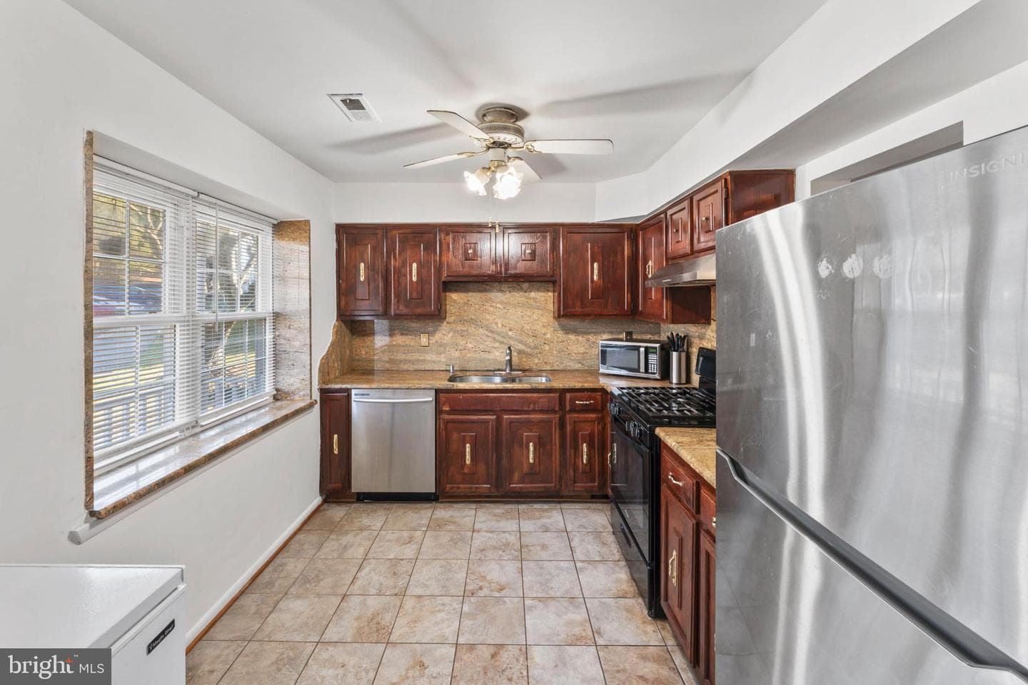 4219 Gibson Court photo 6