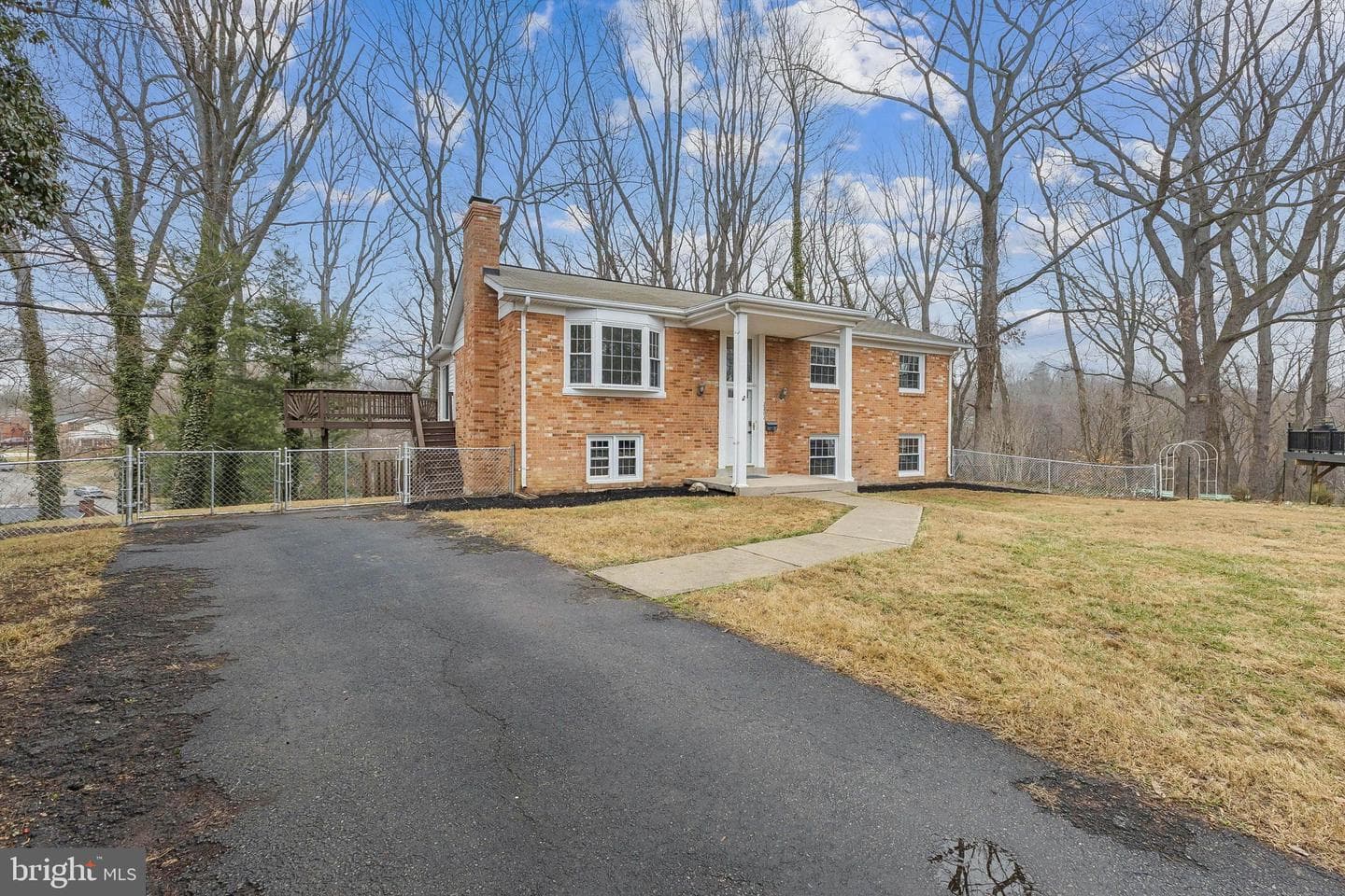 2202 Princess Anne Lane photo 2