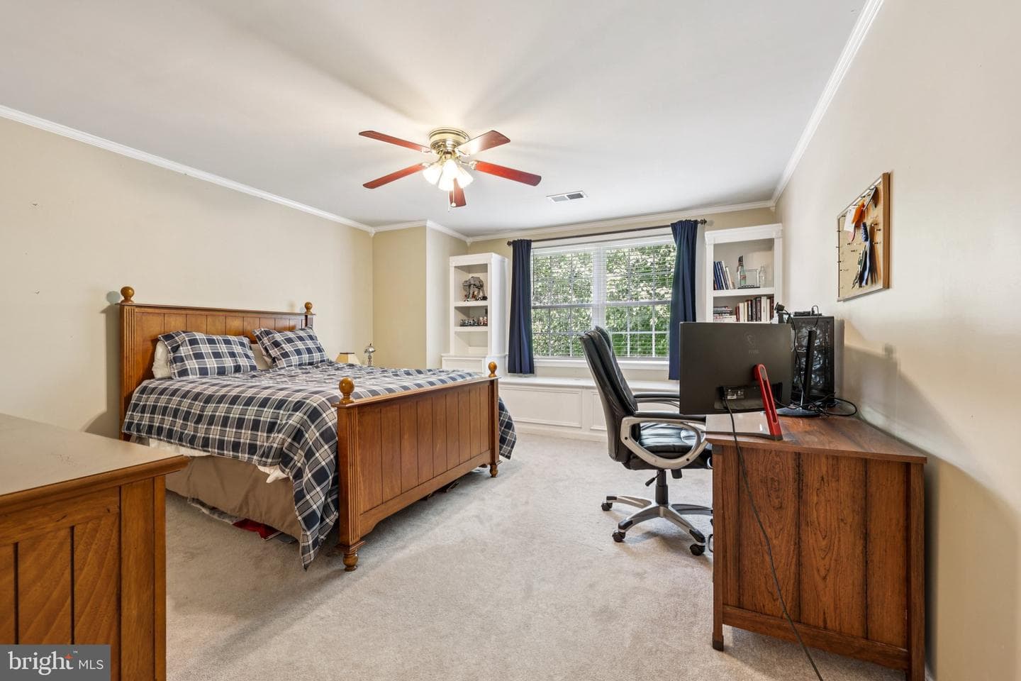 15972 Kensington Place photo 23