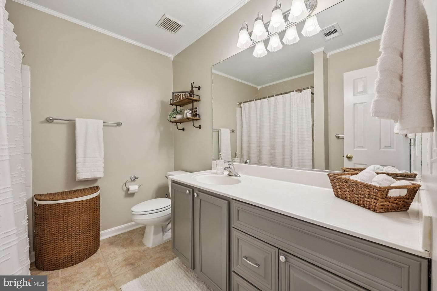 15972 Kensington Place photo 26