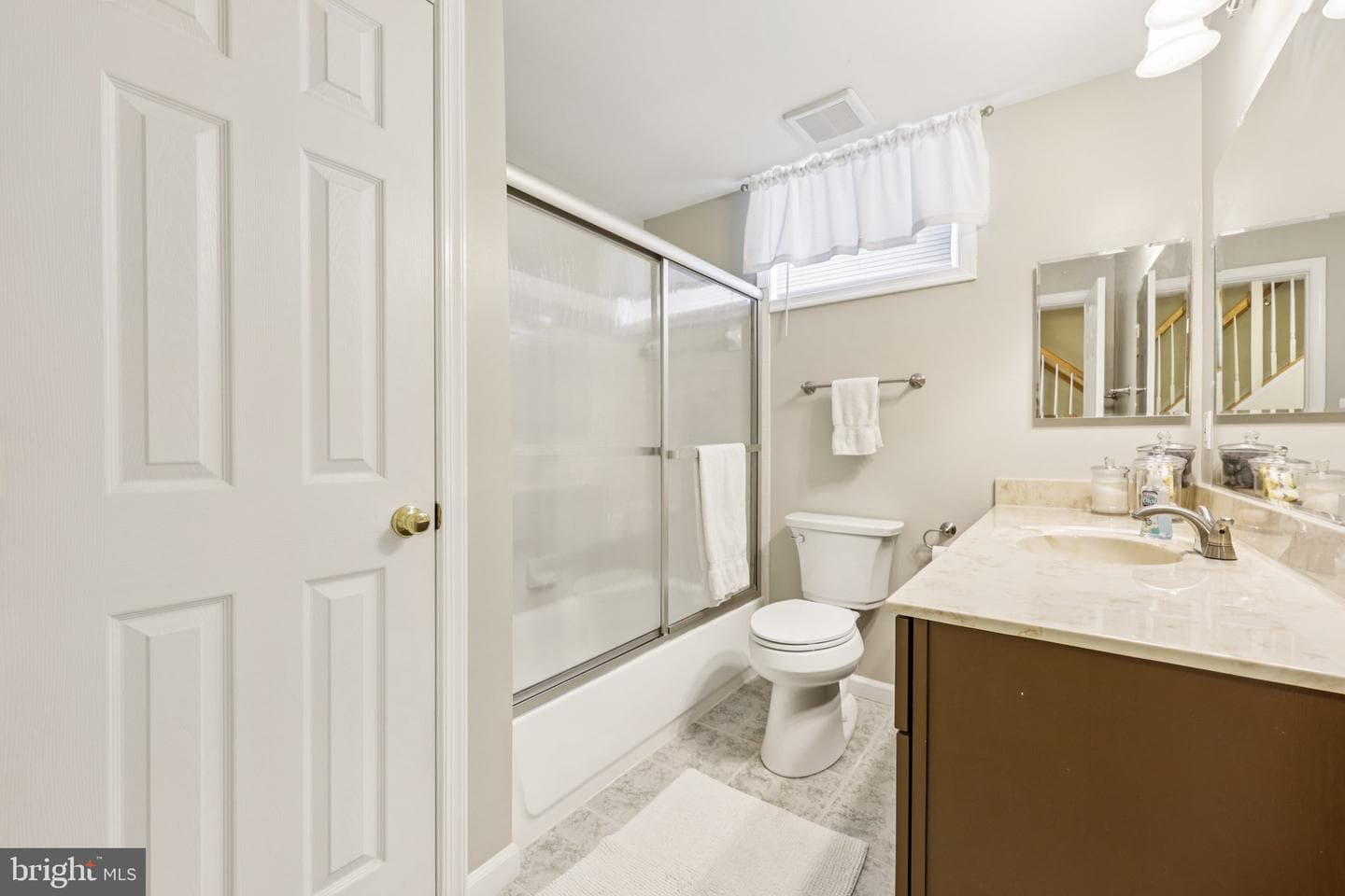 15972 Kensington Place photo 27