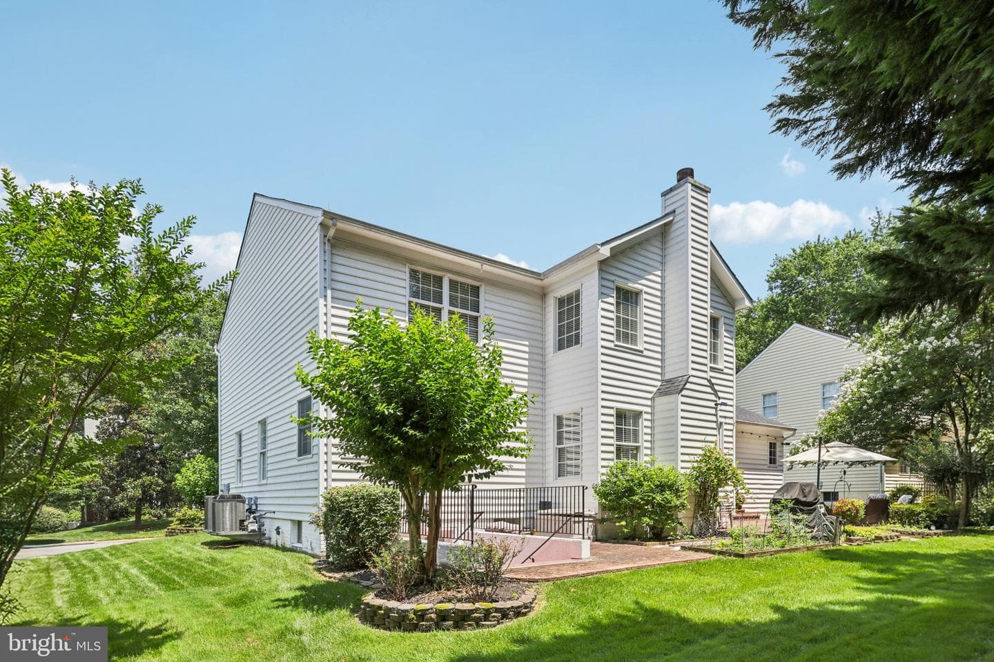 15972 Kensington Place photo 35