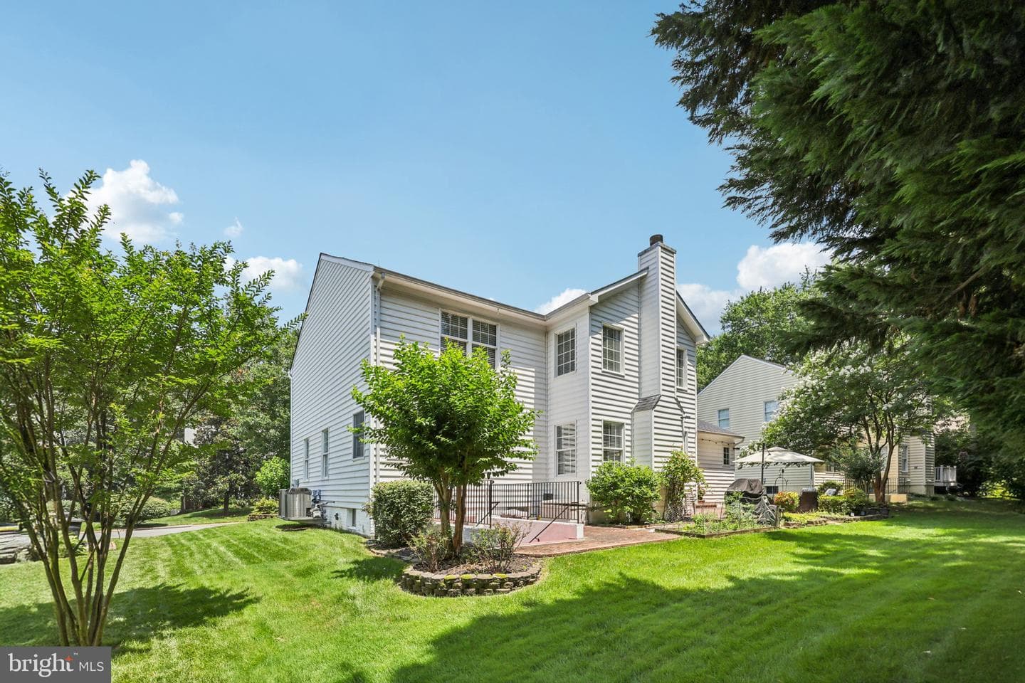 15972 Kensington Place photo 36