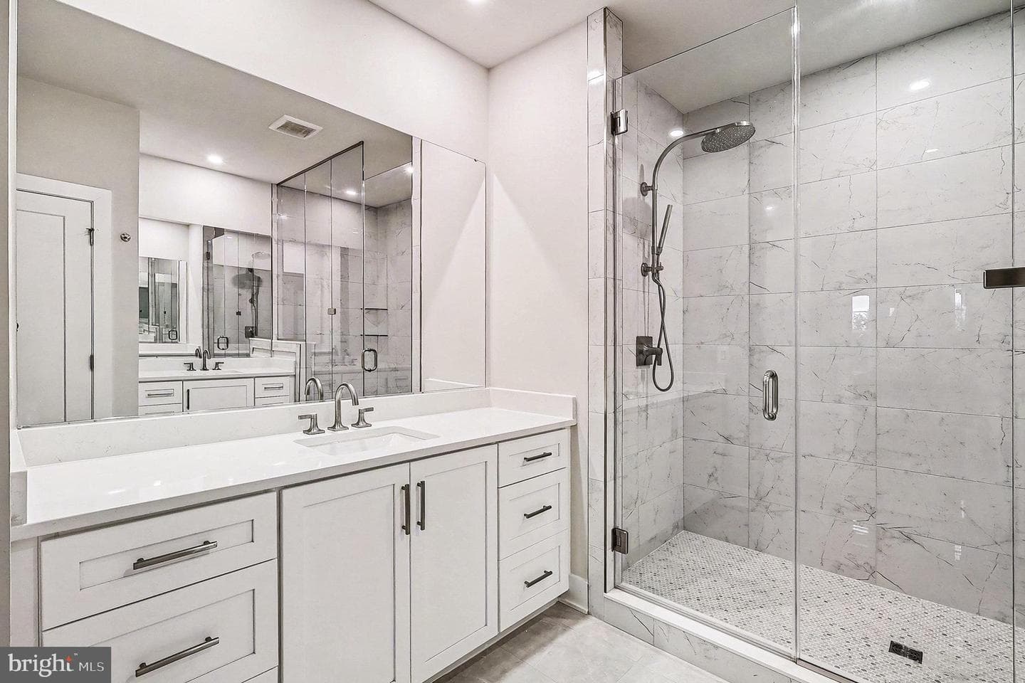 5513 Veltri Terrace photo 20