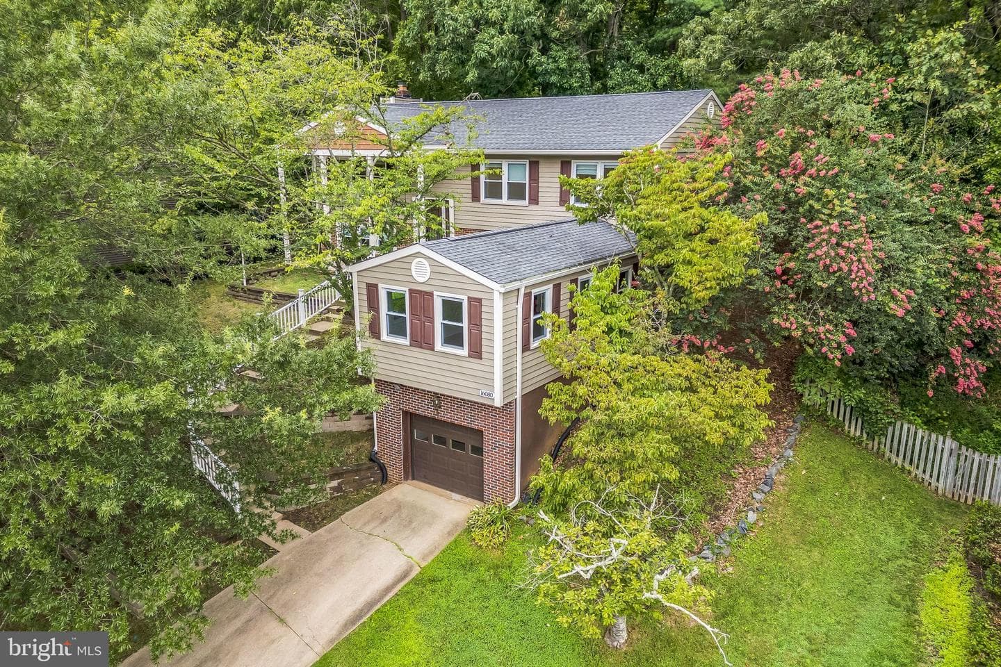16080 Deer Park Drive, Dumfries
