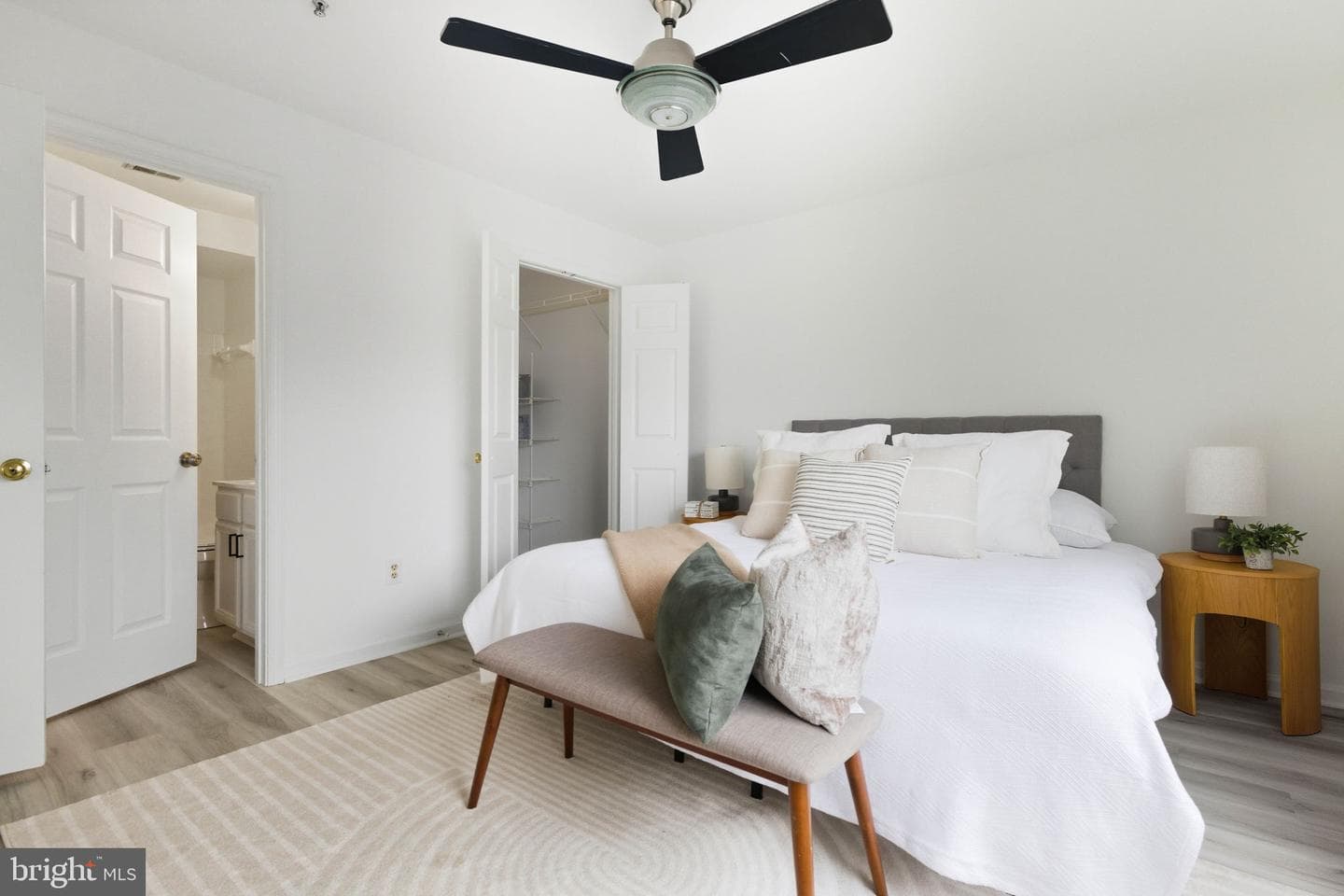 8075 Lacy Drive #101 photo 22