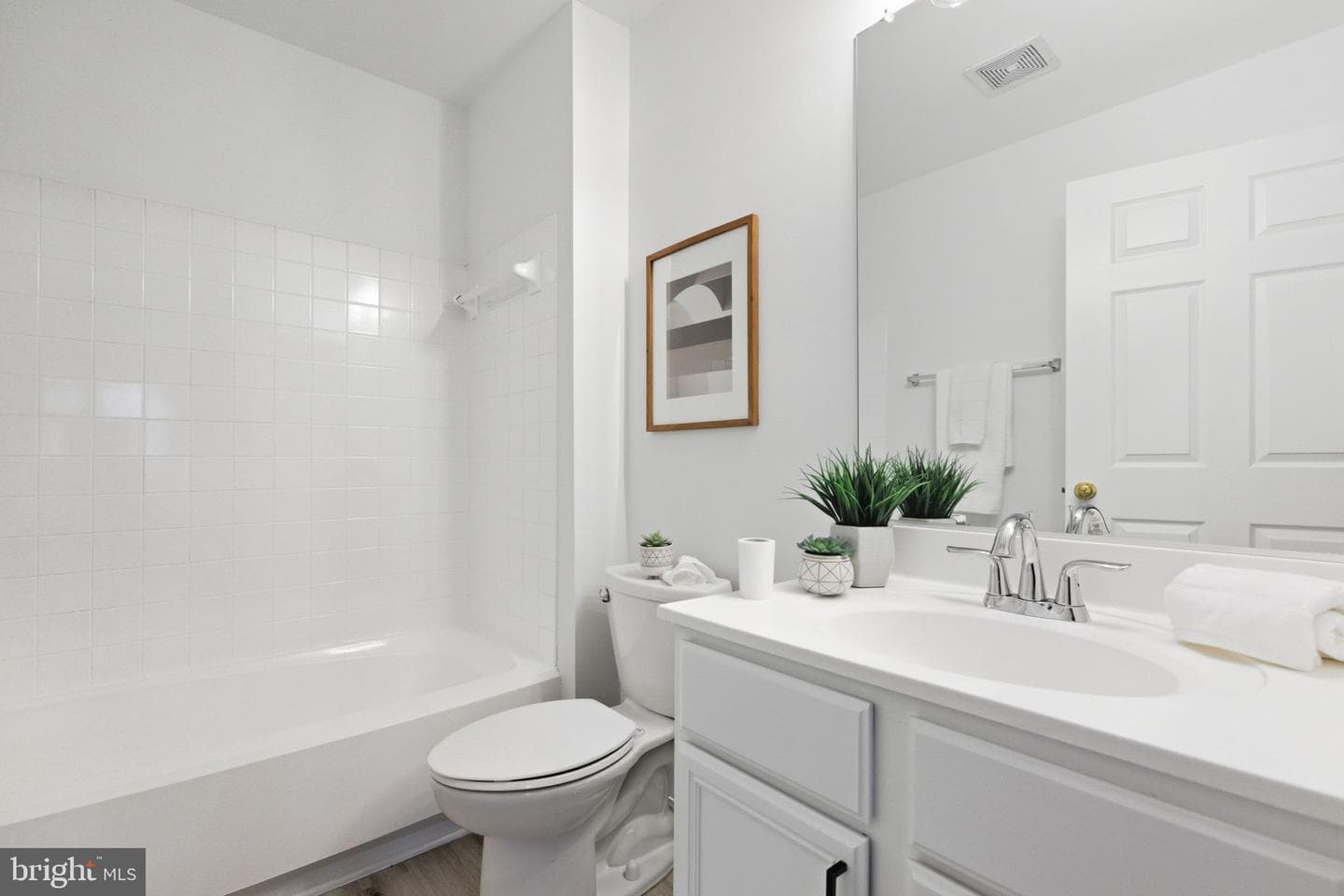 8075 Lacy Drive #101 photo 31