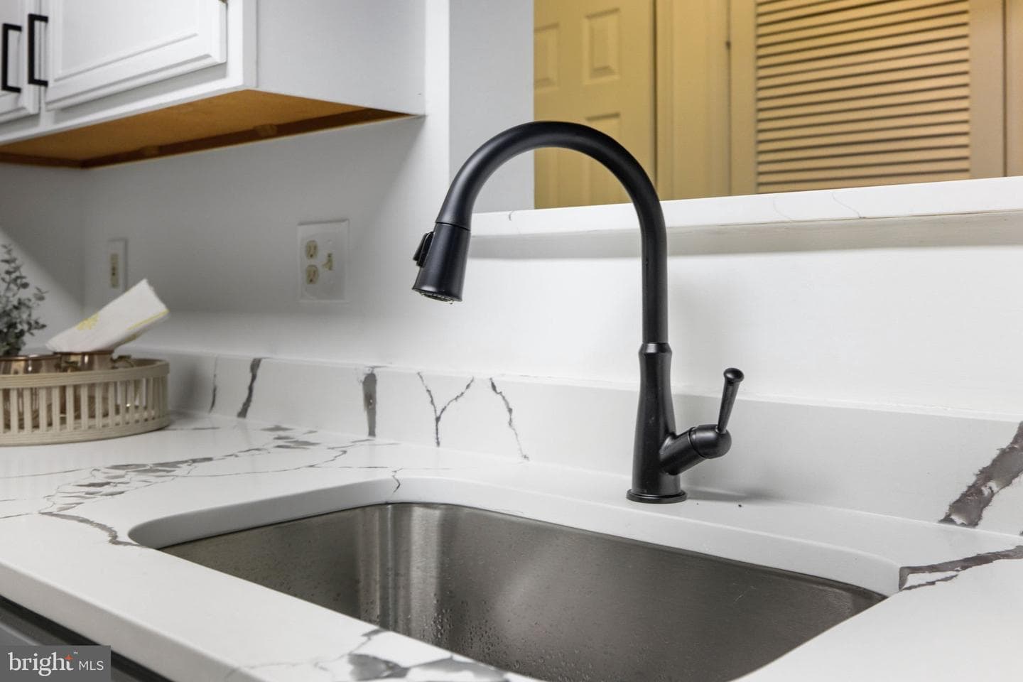 8075 Lacy Drive #101 photo 7
