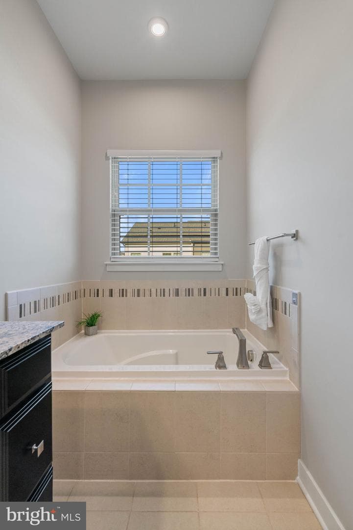 18092 Red Cedar Road photo 26