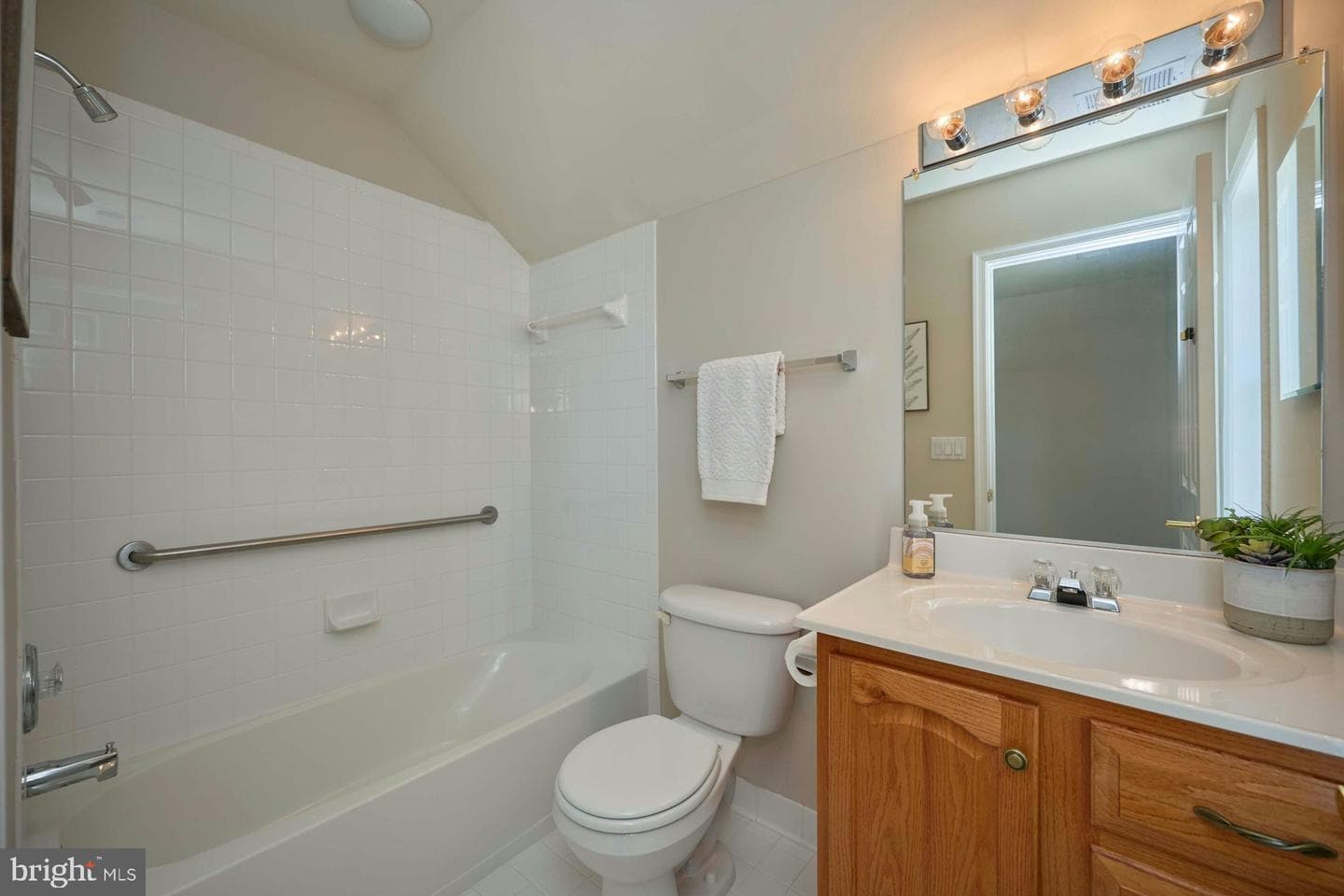 6907 Broadleaf Terrace photo 40