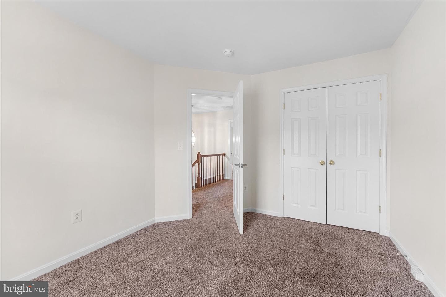 2509 Oak Tree Lane photo 30