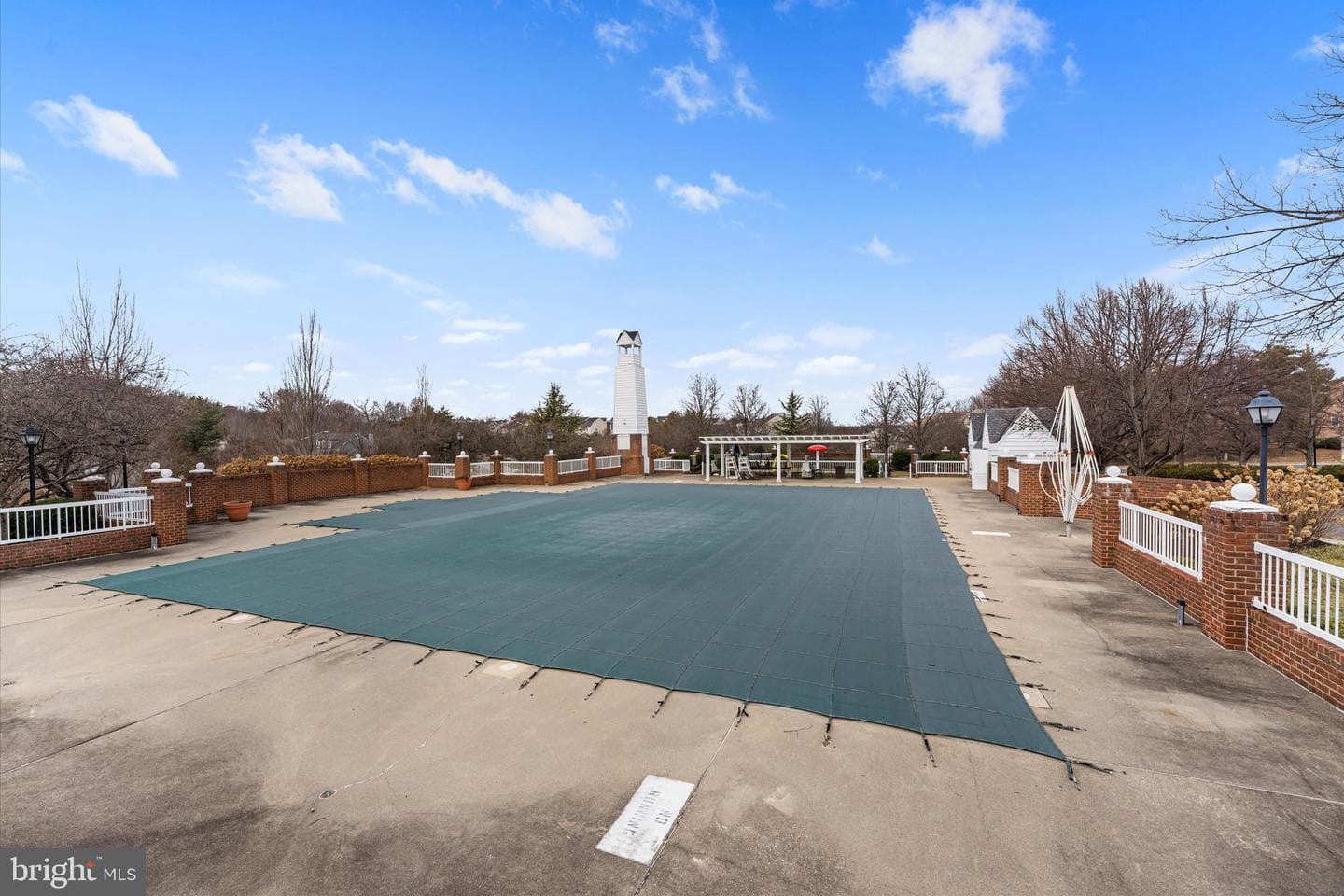 2509 Oak Tree Lane photo 45
