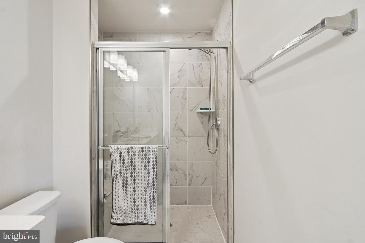 1733 Autumn Maple Leaf Drive photo 16