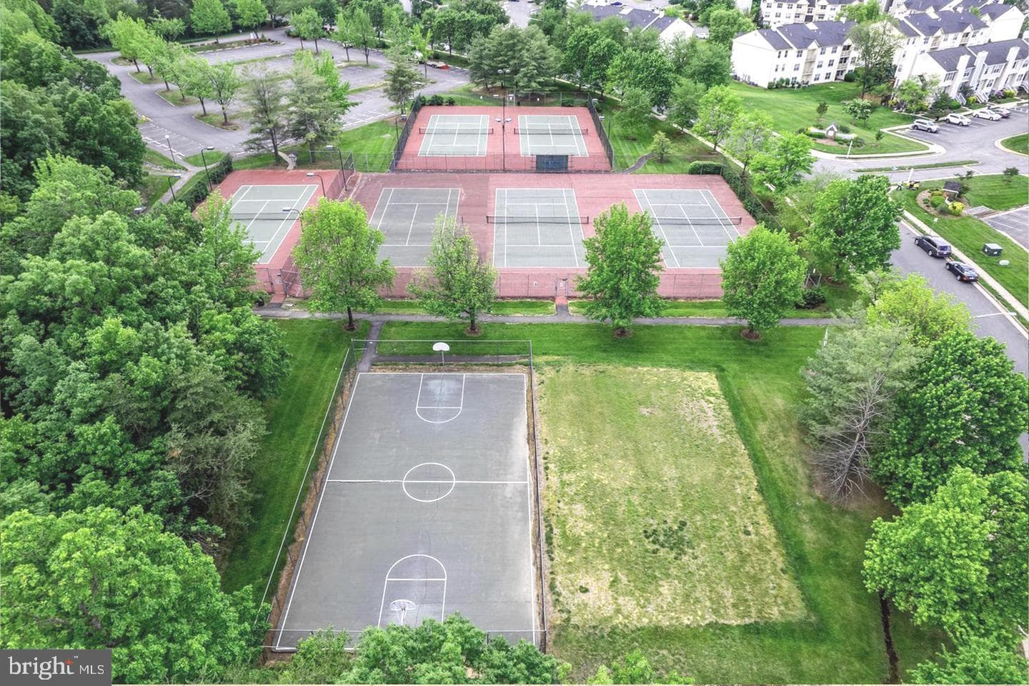 10879 Campaign Court photo 32