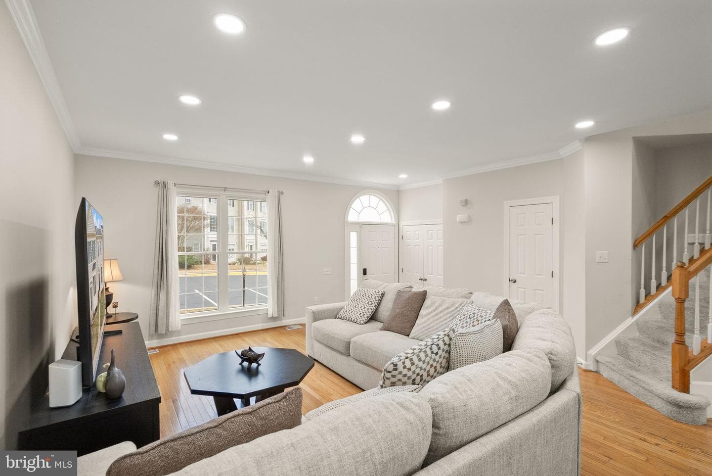 14106 Madrigal Drive photo 4