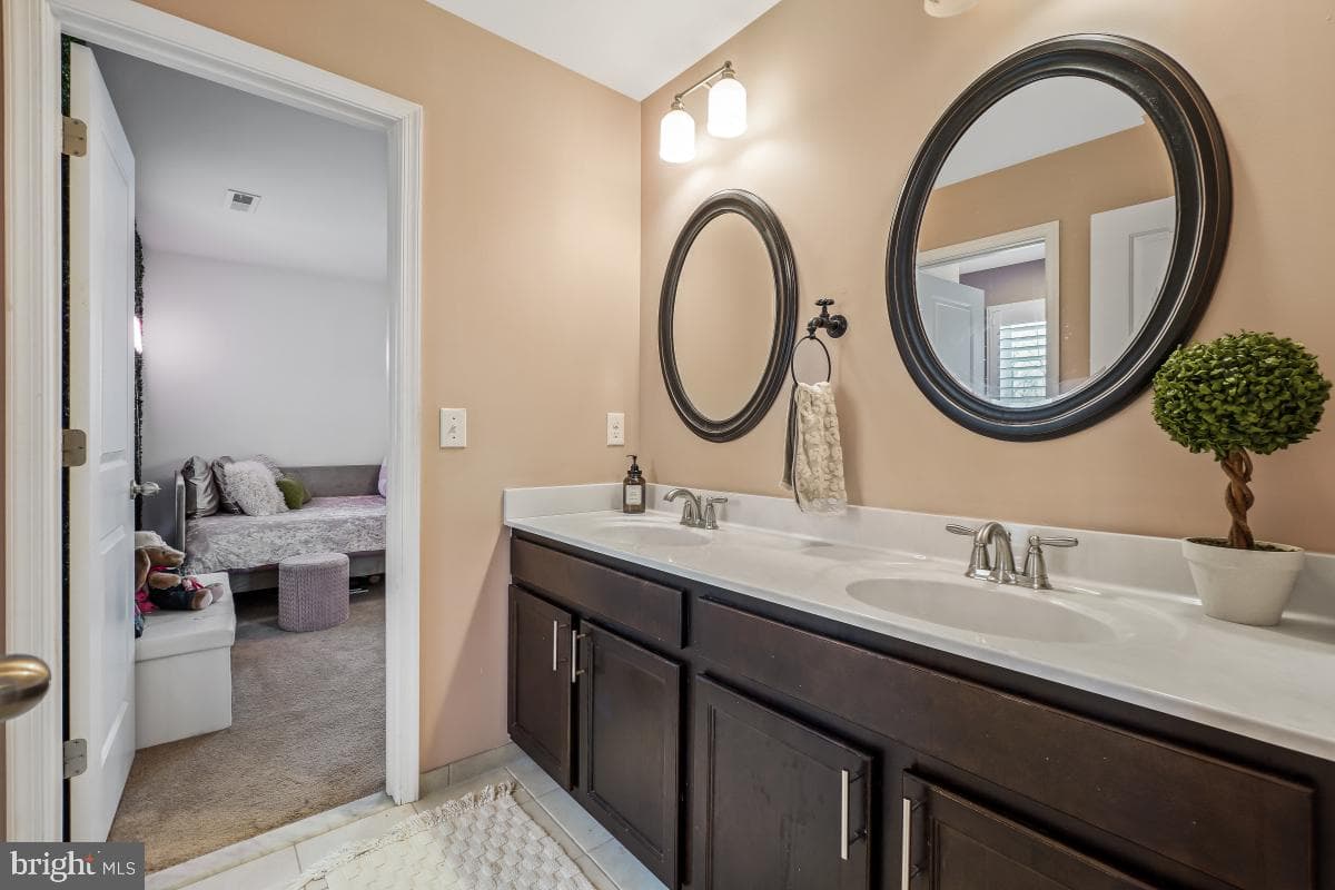 16716 Mill Station Way photo 31
