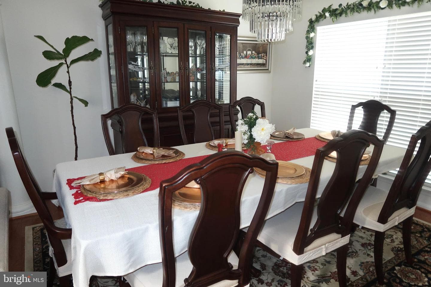 5366 Mansfield Court photo 7