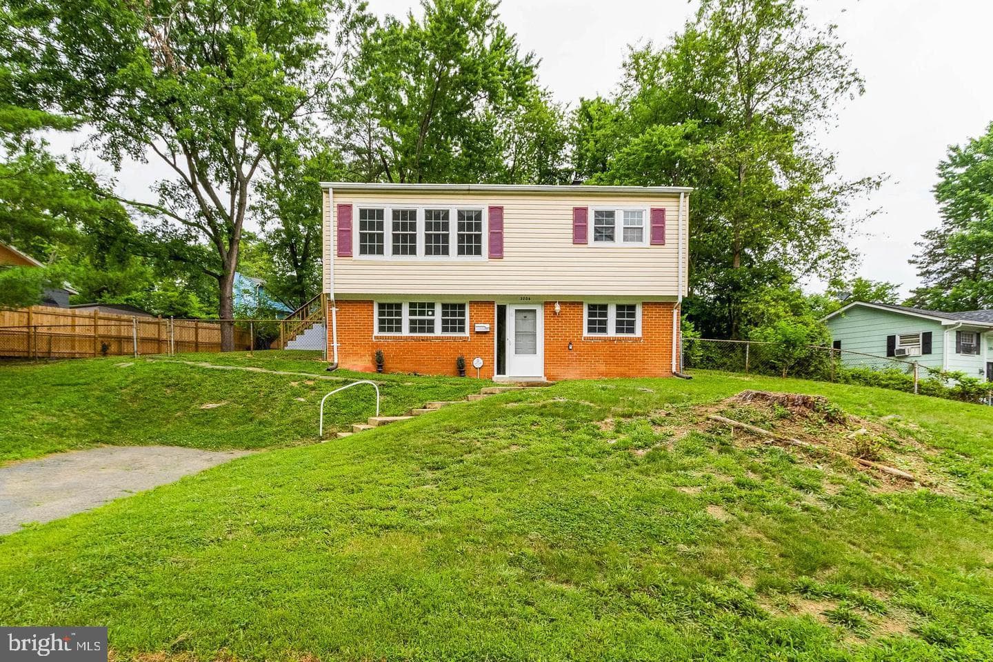 3206 Burbank Lane, Woodbridge