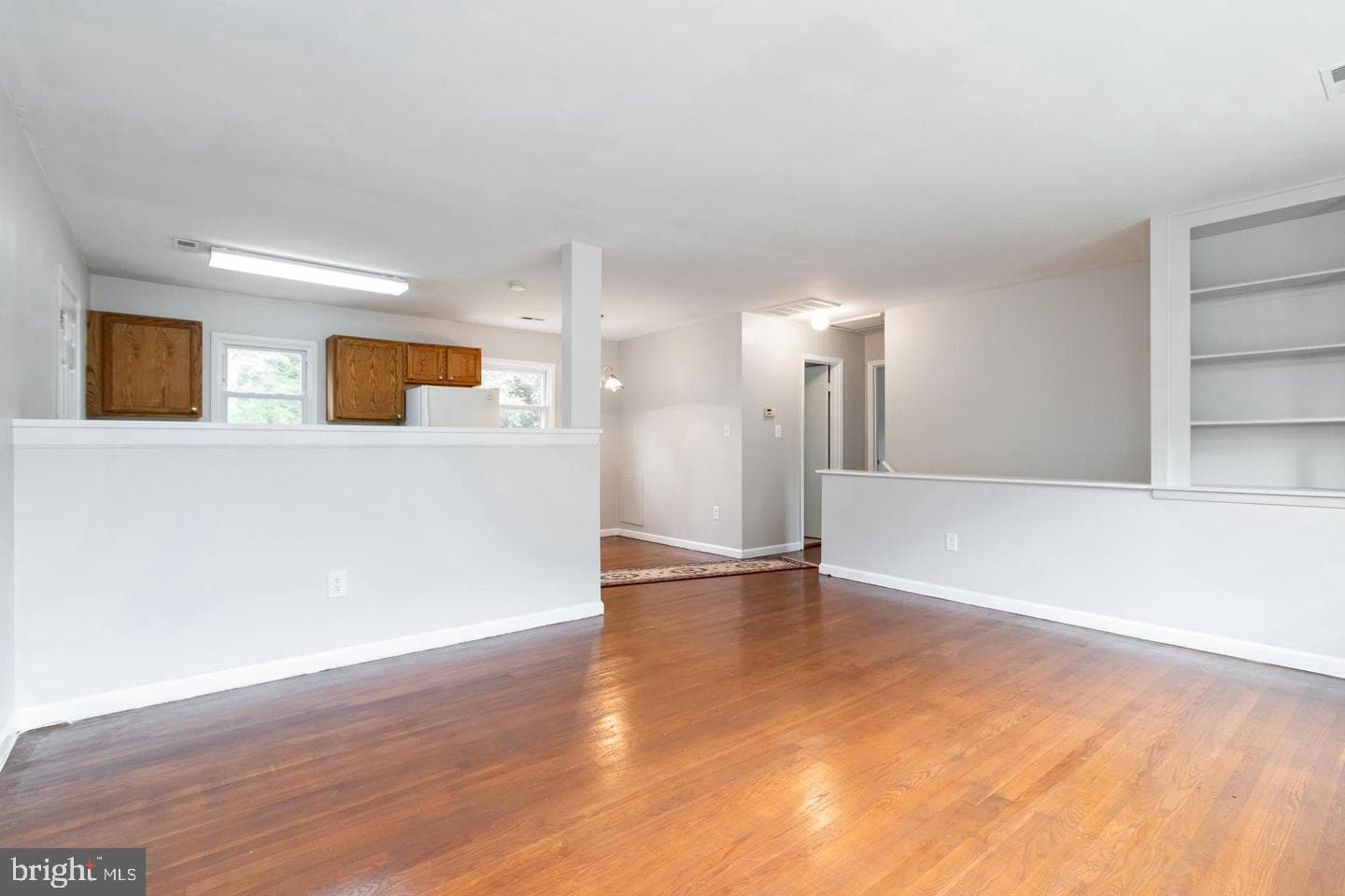 3206 Burbank Lane photo 9