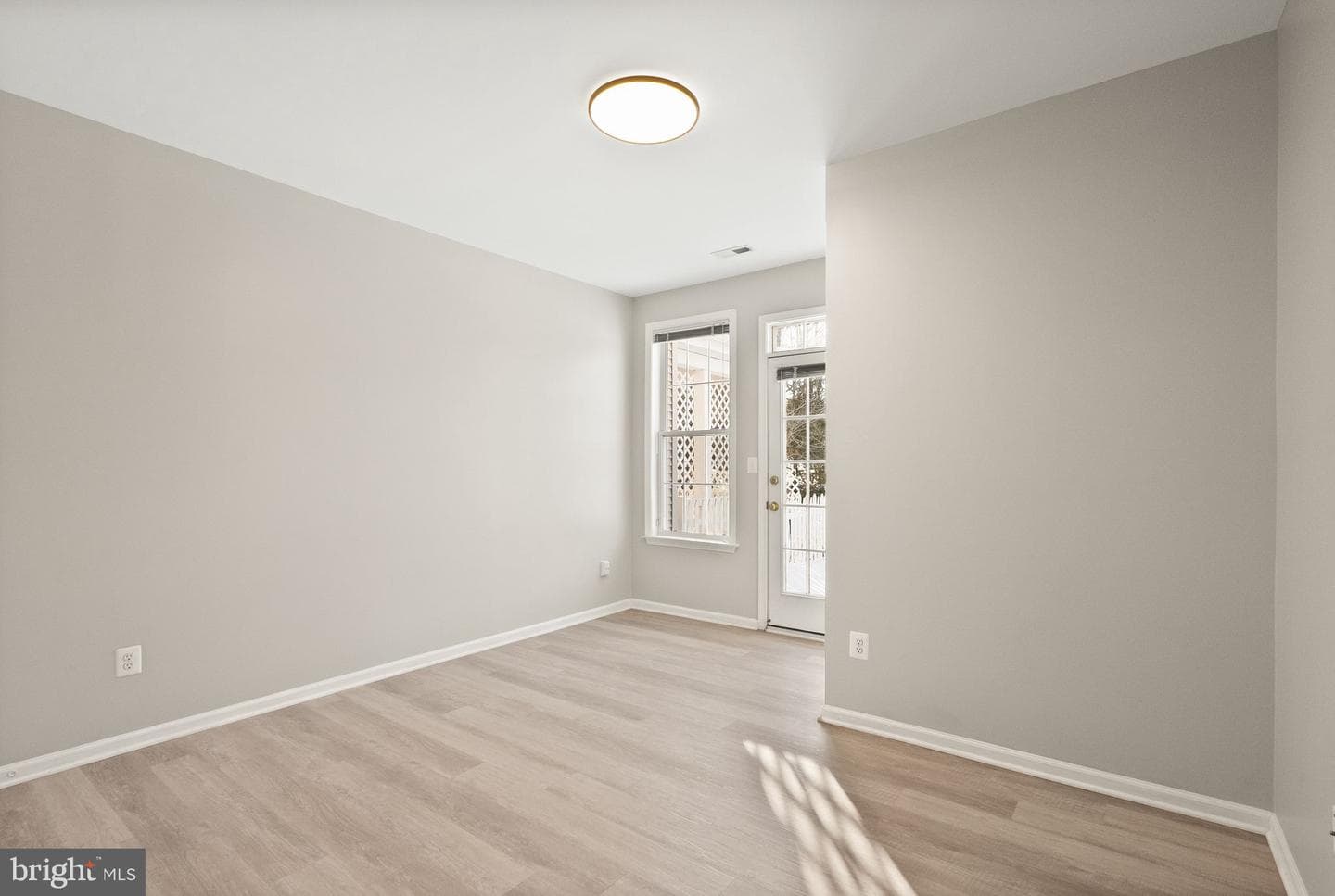 6932 Walnut Hill Drive photo 20