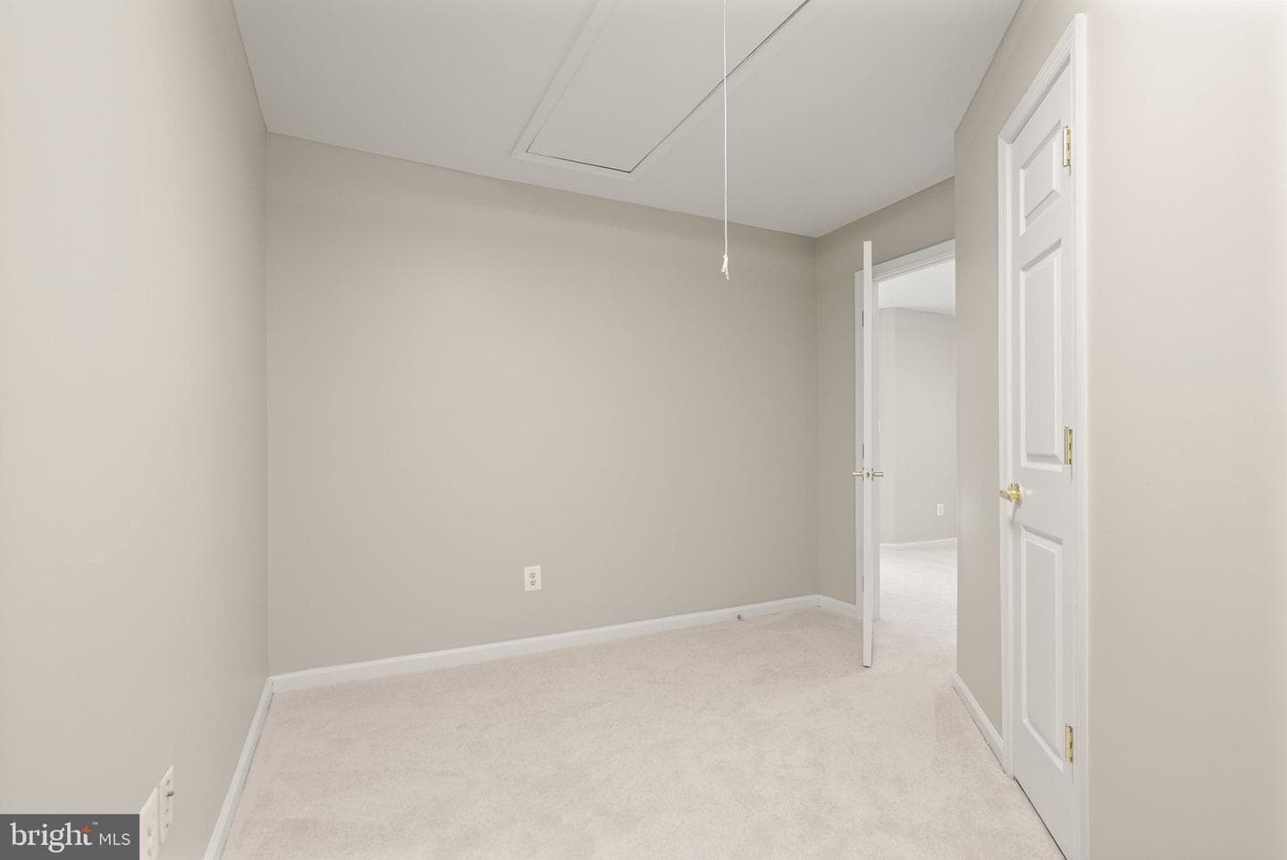 6932 Walnut Hill Drive photo 37