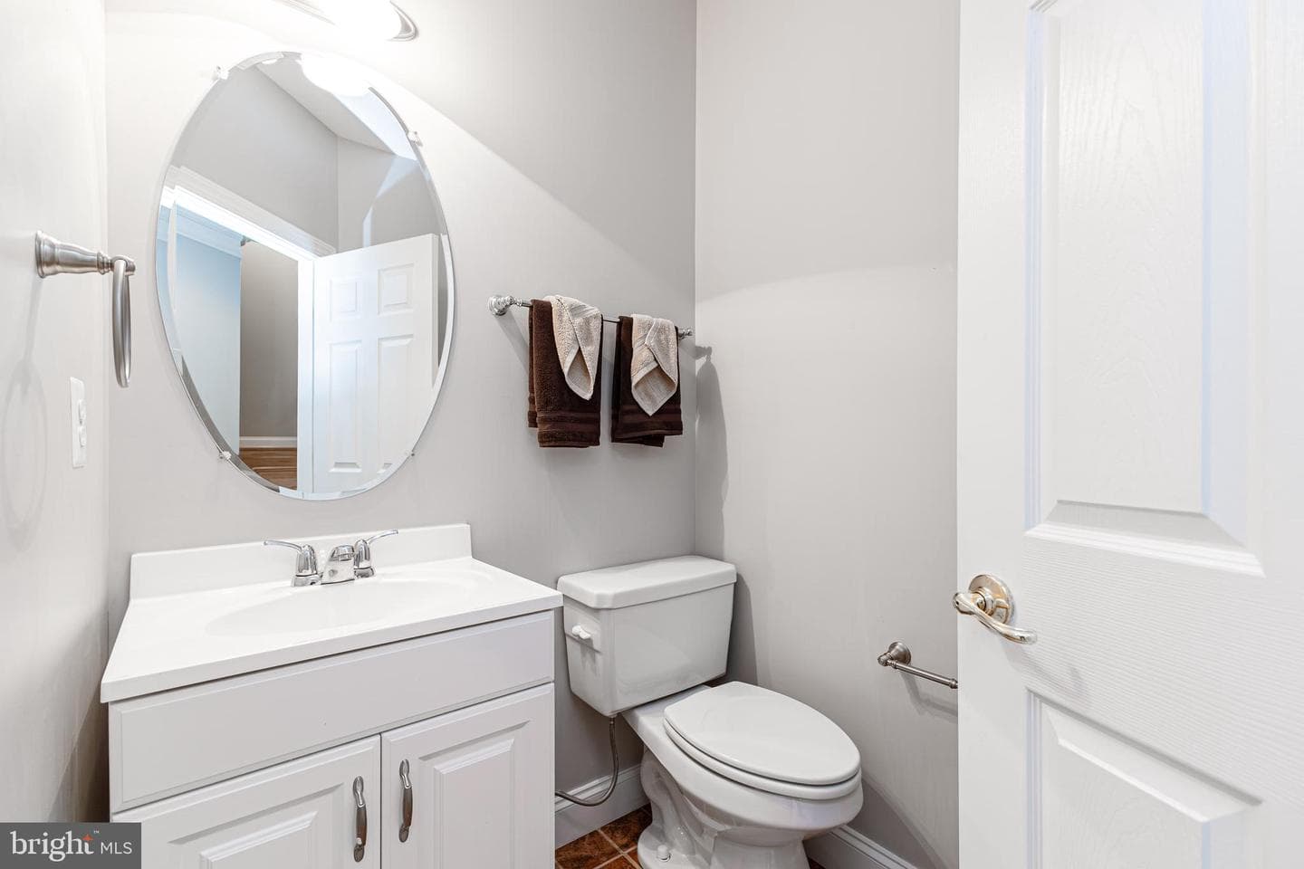 15922 Greymill Manor Drive photo 24