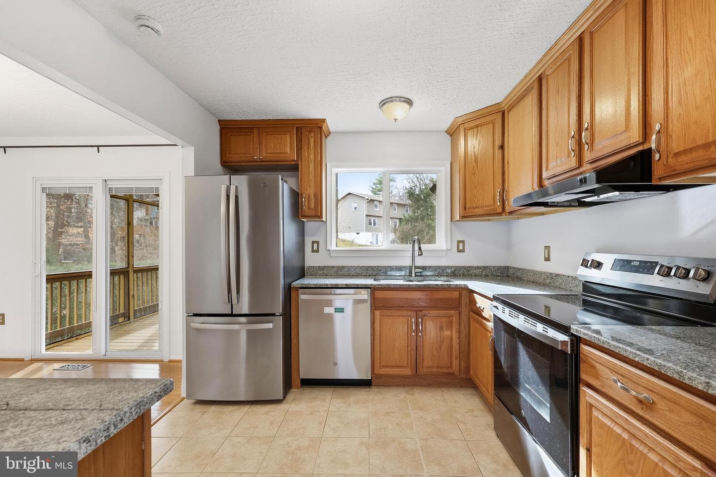 2509 Tabor Court photo 13