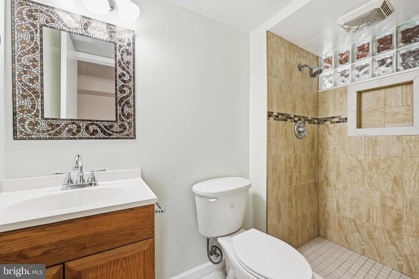 2509 Tabor Court photo 26