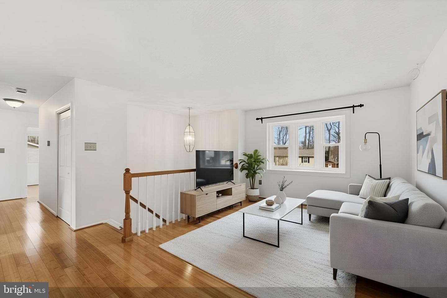 2509 Tabor Court photo 6