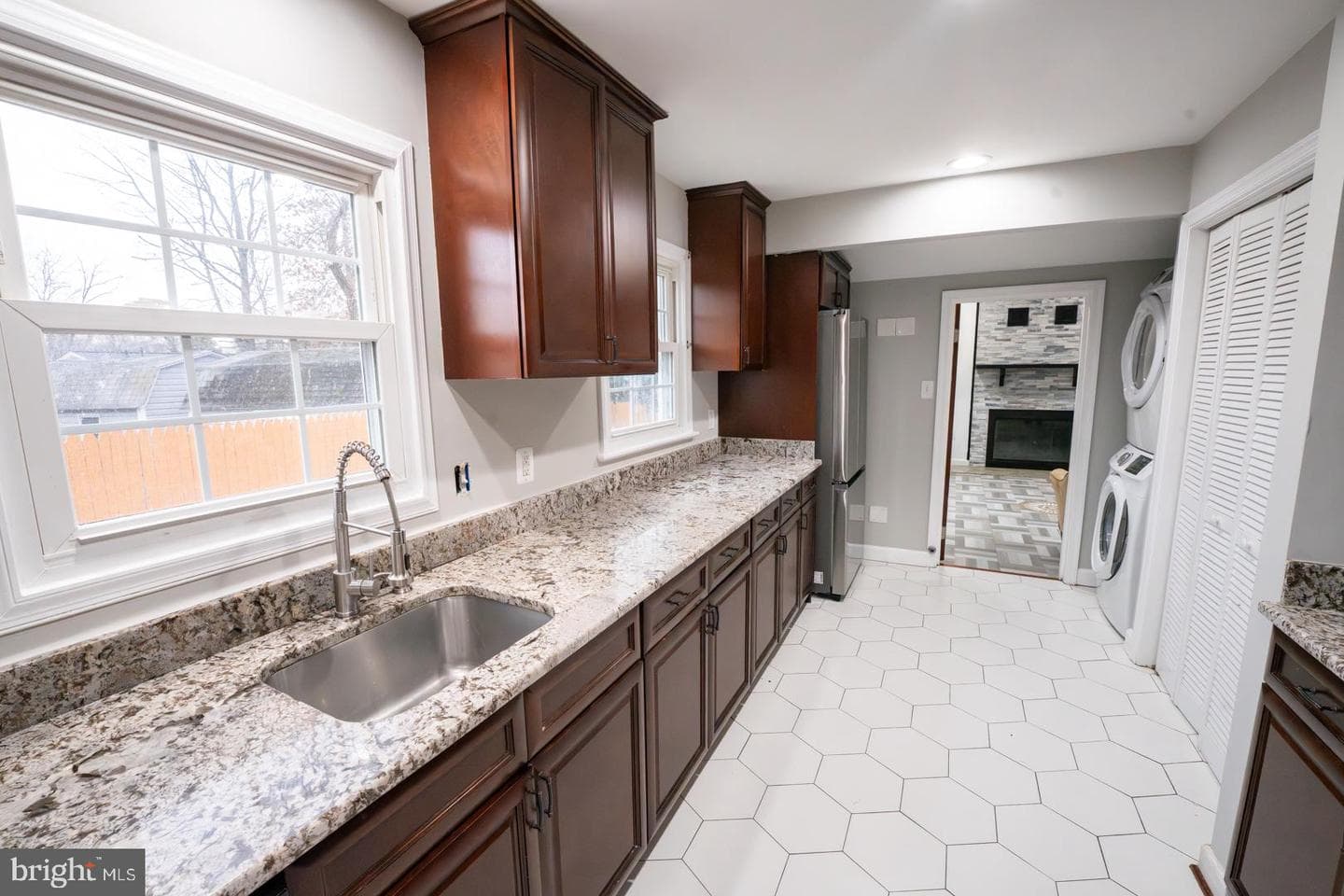 903 Wingfield Road photo 23