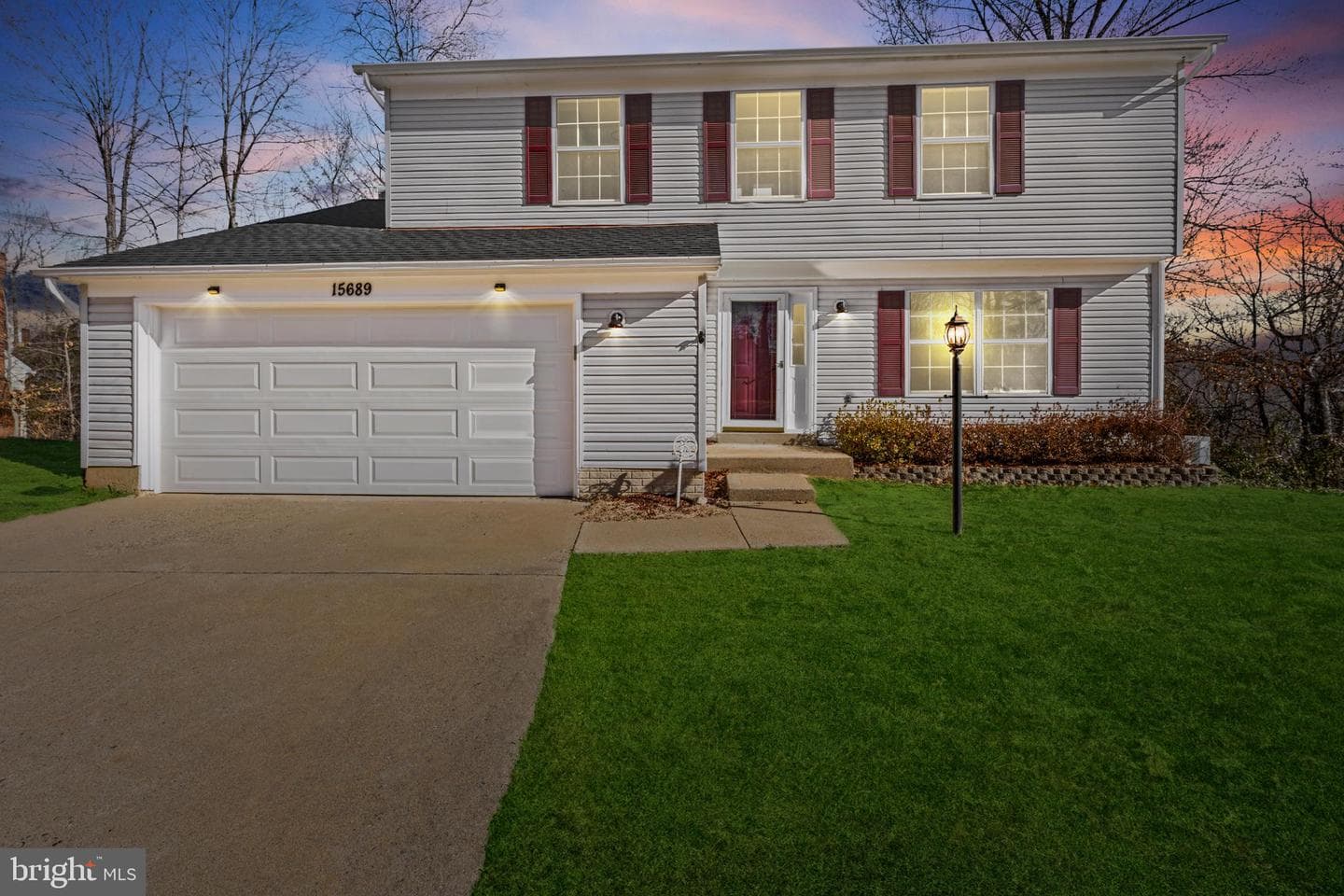 15689 Pike Trail photo 1