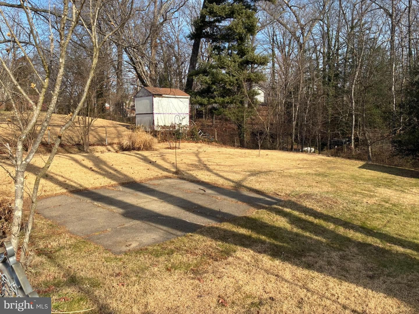 14347 Belleville Avenue photo 16