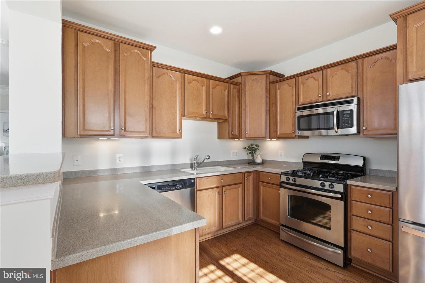 7055 Heritage Hunt Drive #311 photo 11