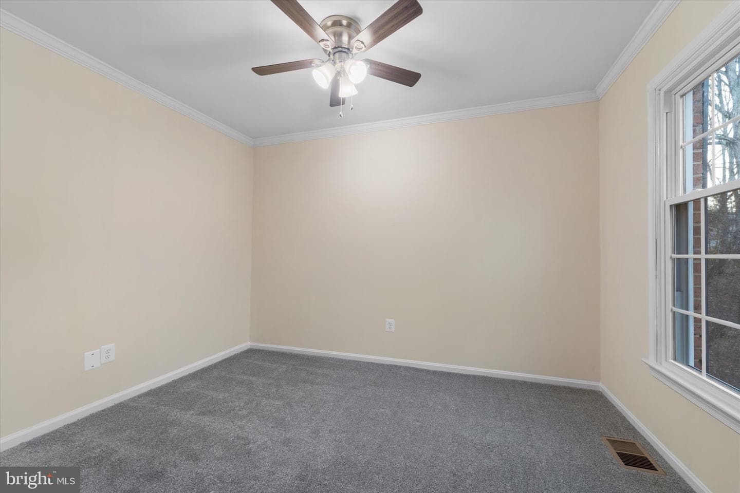 8016 Stillbrooke Road photo 14