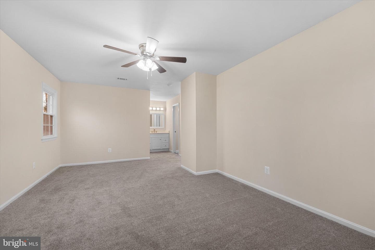 8016 Stillbrooke Road photo 21