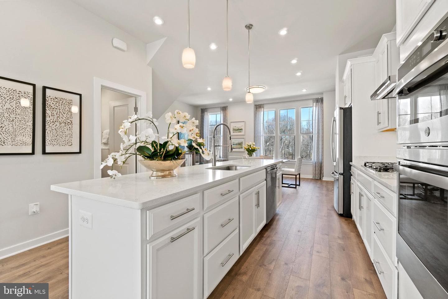 14147 Slate Street photo 12