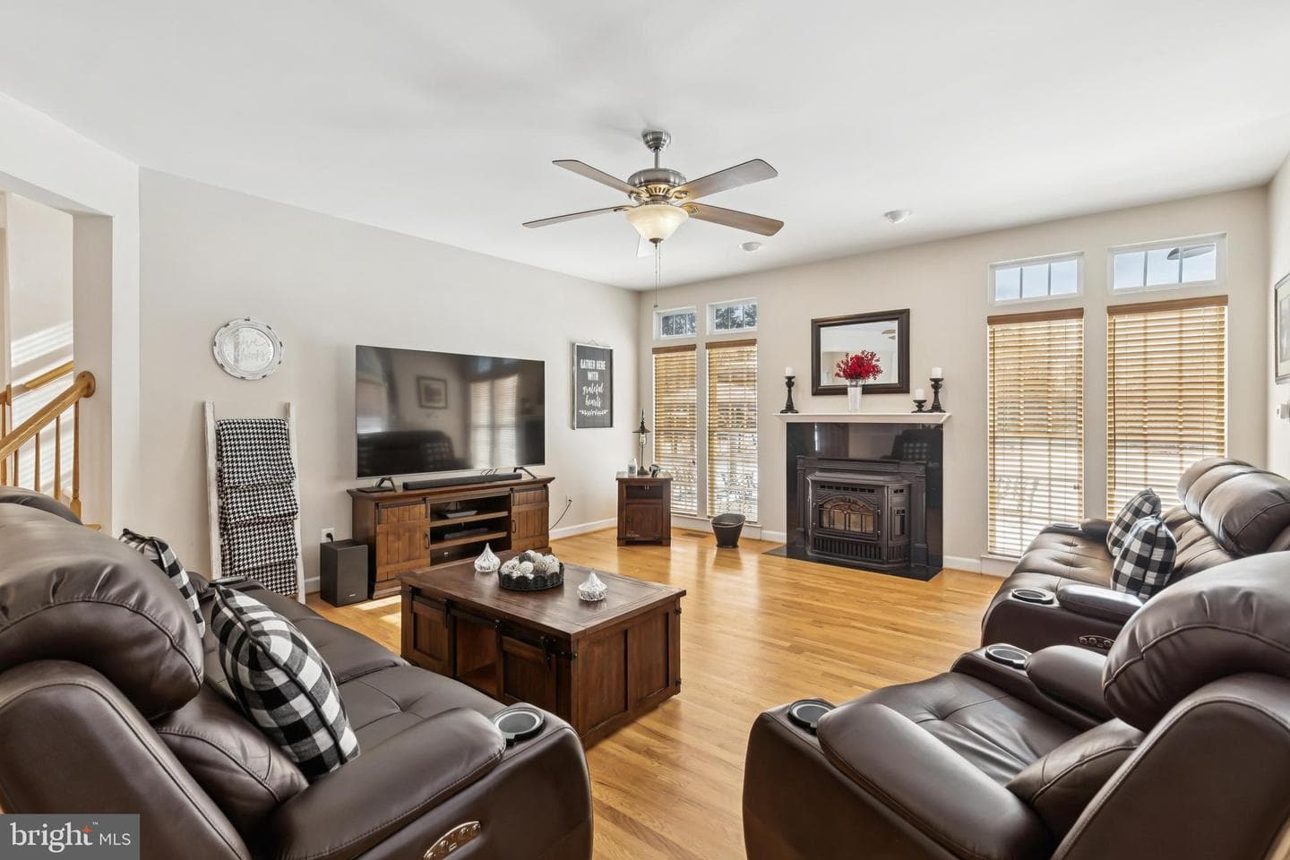 12870 Edwin Drive photo 12