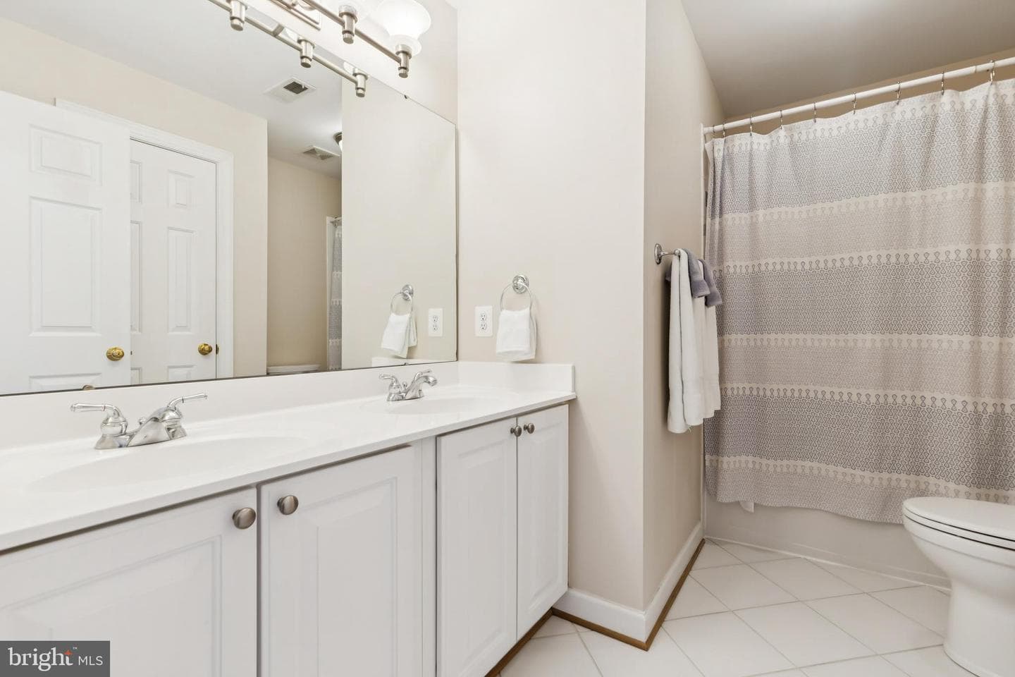 12870 Edwin Drive photo 27