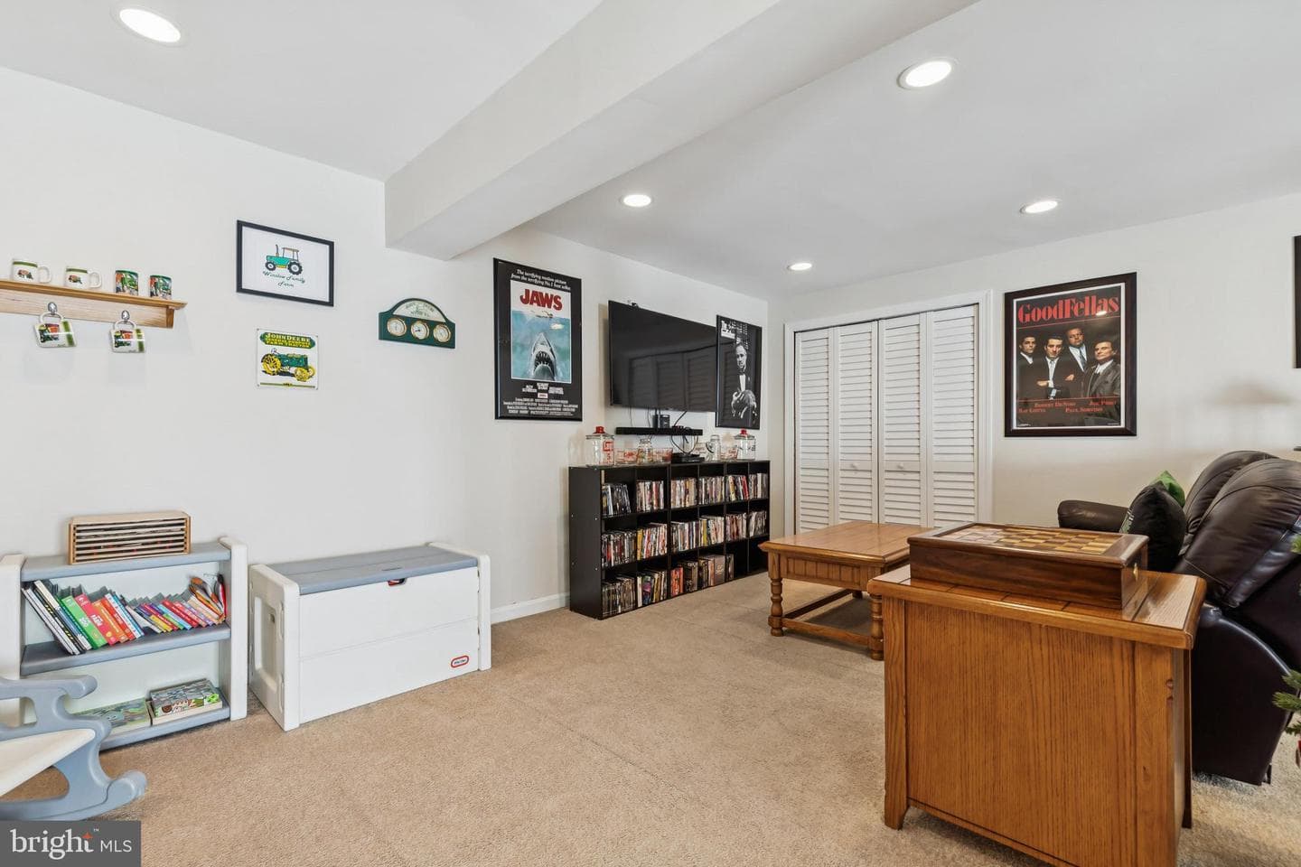 12870 Edwin Drive photo 32