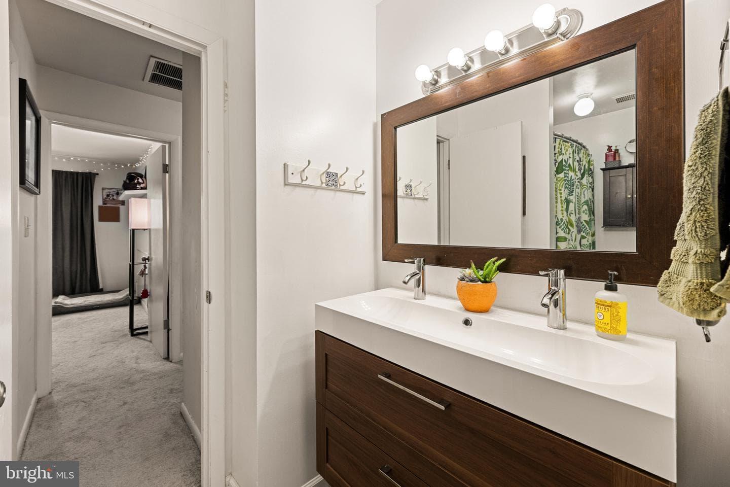 3671 Tavern Way photo 11