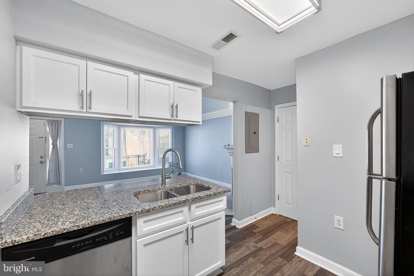 12125 Salemtown Drive photo 12