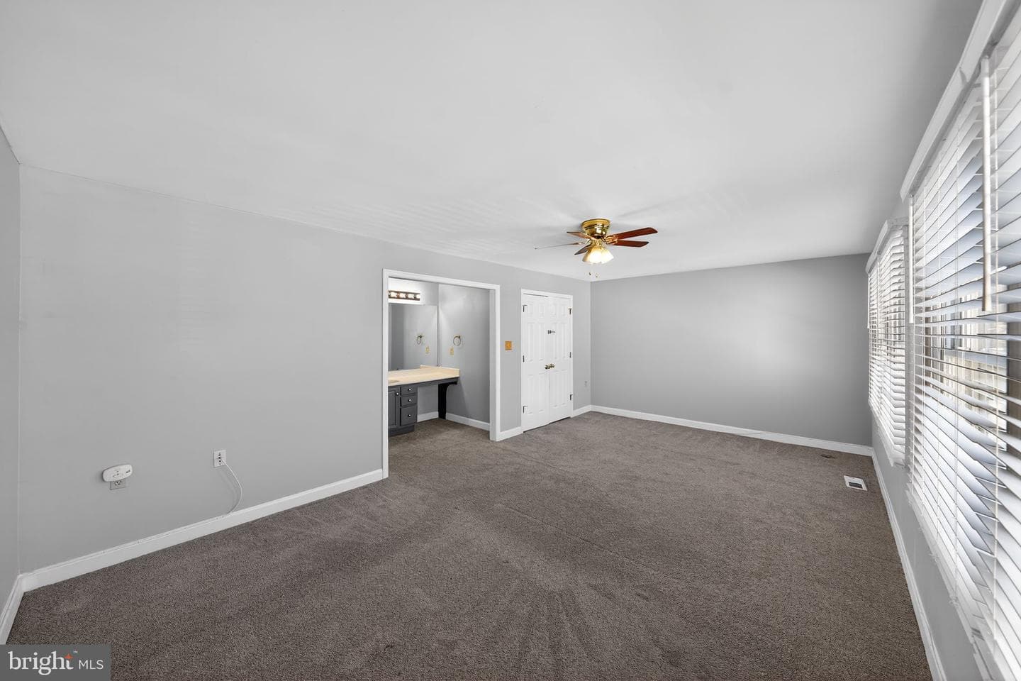 12125 Salemtown Drive photo 13