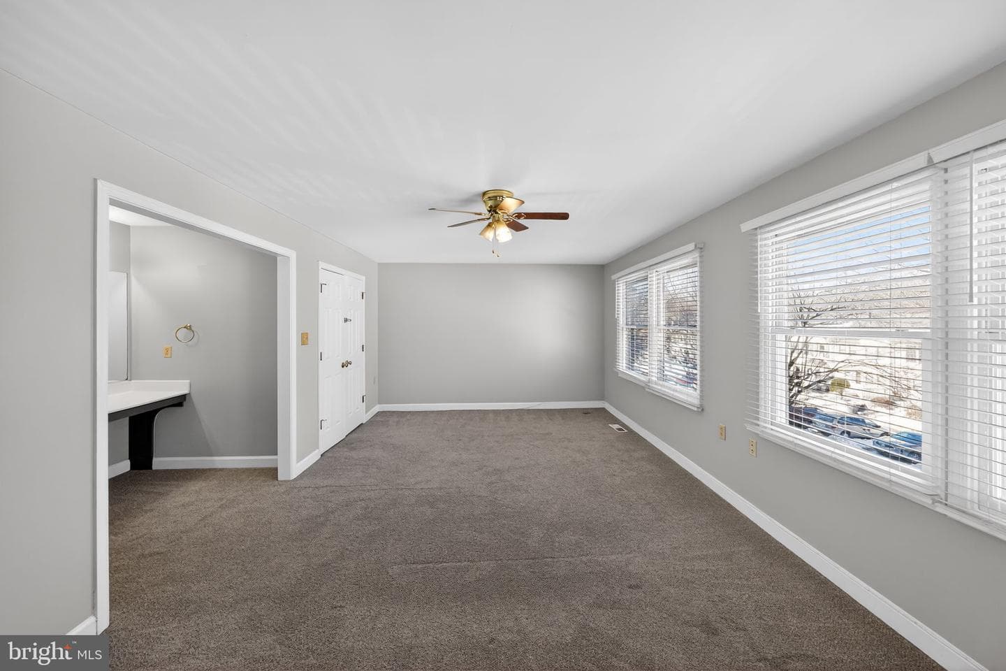 12125 Salemtown Drive photo 14