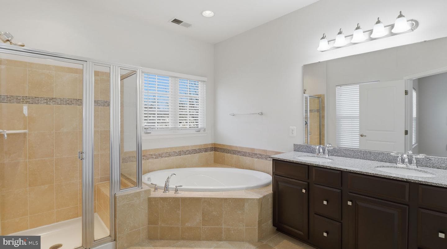 12690 Lakeside Court photo 36