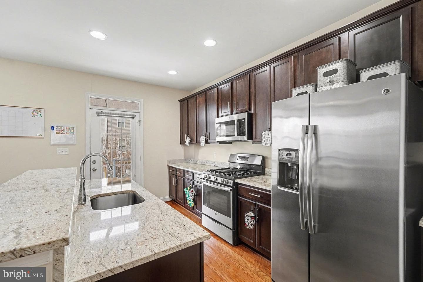 4440 Potomac Highlands Circle photo 8