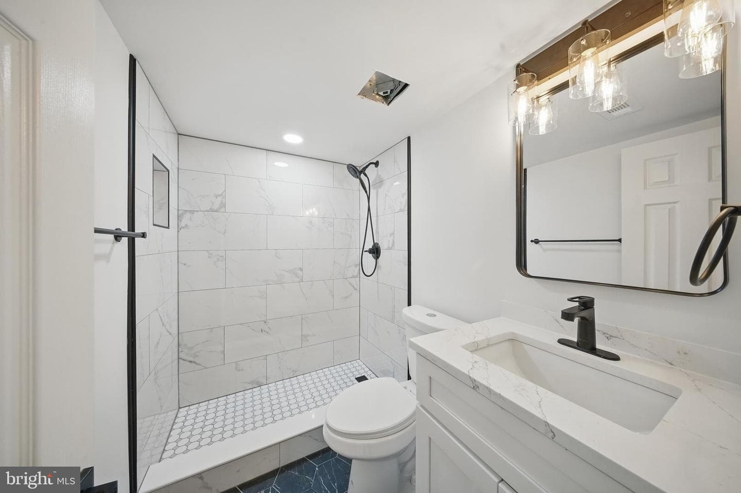 4403 Echo Court photo 27